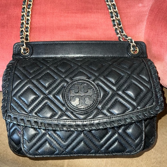 Tory Burch Black Quilted Leather Marion Flap Chain Shoulder Bag $475+ - Picture 8 of 16